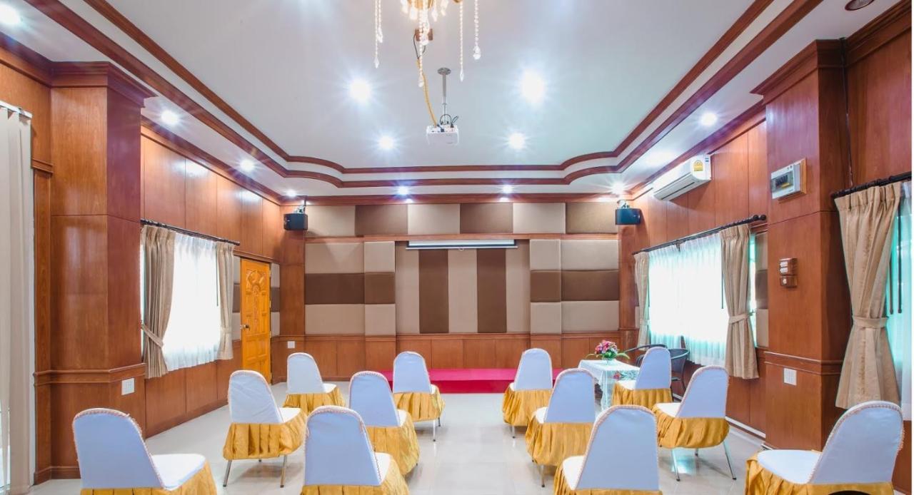 Bander Hotel Phu Khieo Buitenkant foto
